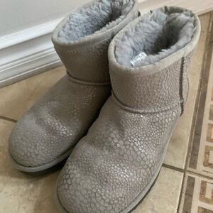 UGG kids classic short boots size:5